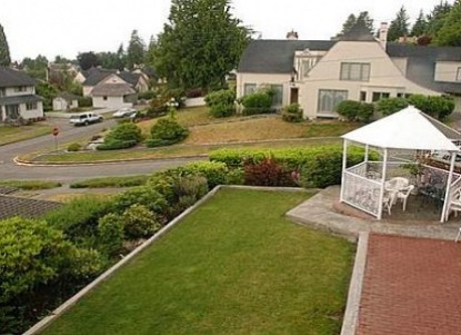 Stay for more than three nights and get 10% off of your room price