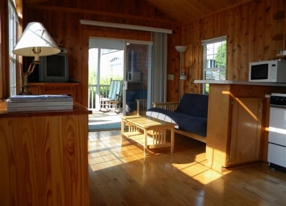 Black Walnut Point Inn Red Cedar Cabin