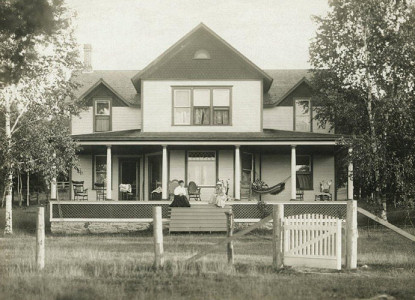 Historic Thorp Inn