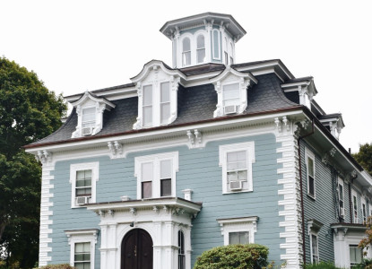 The Hotel Marblehead (formerly The Marblehead Inn) is a fresh take on historic accommodations just 1